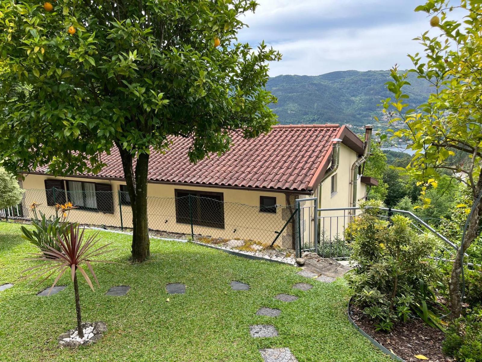 Apartament Casa De Casarelhos - Vistas Rio, Campo E Montanha - Lareira Geres Zewnętrze zdjęcie